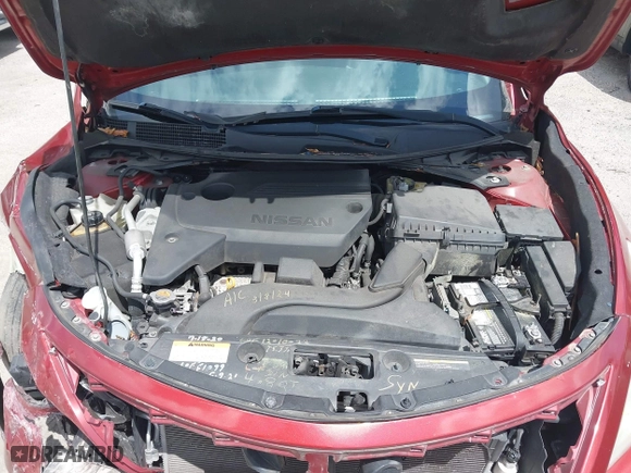 2015 Nissan Altima 2.5 with VIN 1N4AL3AP5FC596180, listed as a IAAI auction lot 41968552 with 104,838 mi miles. Bid and sale history available at carsss.com. Image 10.