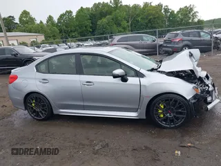 2019 Subaru WRX STI Limited с VIN JF1VA2V63K9807256, выставлен на аукционе IAAI как лот 42390008 с пробегом 74 821 миль миль и . История ставок и продаж доступна на DreamBid. Изображение 13.
