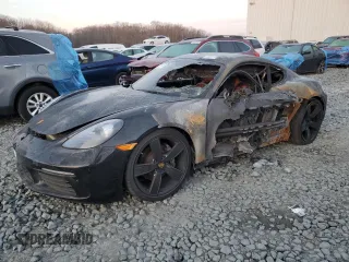 2018 Porsche 718 Cayman z VIN WP0AA2A81JK262360, wystawiony jako Copart lot #64991042 z przebiegiem Nie podano mil oraz . Historia ofert i sprzedaży dostępna na DreamBid. Obrazek 1.