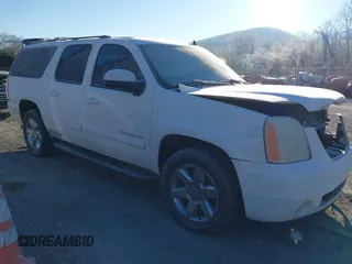 2011 GMC Yukon XL SLT z VIN 1GKS1KE06BR129356, wystawiony jako IAAI lot #38267941 z przebiegiem 179 033 mil mil oraz . Historia ofert i sprzedaży dostępna na DreamBid. Obrazek 1.