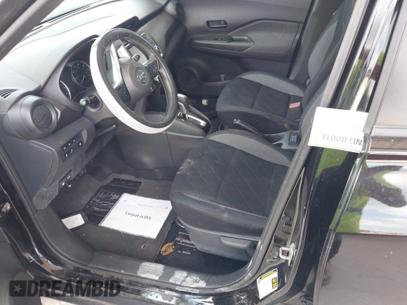 2020 Nissan Kicks S z VIN 3N1CP5BV5LL551291, wystawiony jako IAAI lot #42311004 z przebiegiem Nie podano mil oraz . Historia ofert i sprzedaży dostępna na DreamBid. Obrazek 6.