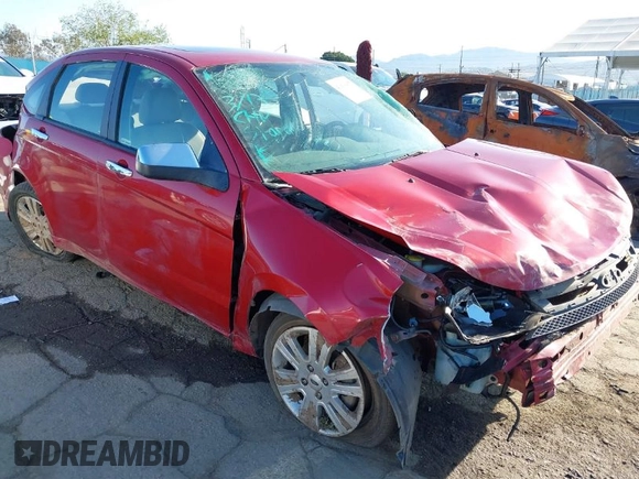 2009 Ford Focus SEL with VIN 1FAHP37N49W106730, listed as a IAAI auction lot 41838457 with 103,718 mi miles. Bid and sale history available at carsss.com. Image 1.