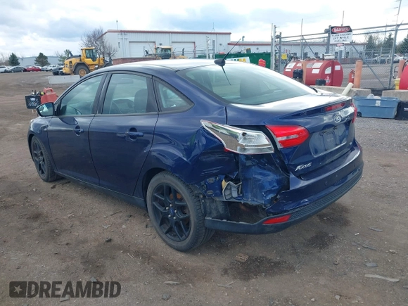 2016 Ford Focus SE with VIN 1FADP3F27GL254679, listed as a IAAI auction lot 41941314 with 72,609 mi miles. Bid and sale history available at carsss.com. Image 3.