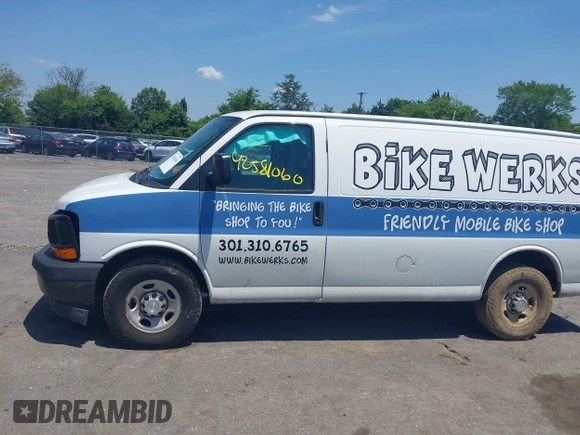 2017 Chevrolet Express Cargo with VIN 1GCWGAFF4H1337414, listed as a IAAI auction lot 42581060 with 196,182 mi miles and . Bid and sale history available at DreamBid. Image 14.