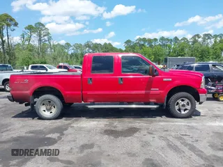 2005 Ford F-250 XL z VIN 1FTSW21P15EB14467, wystawiony jako IAAI lot #42254849 z przebiegiem 191 434 mil mil oraz . Historia ofert i sprzedaży dostępna na DreamBid. Obrazek 13.