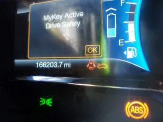 2014 Lincoln MKZ Hybrid с VIN 3LN6L2LU8ER822396, выставлен на аукционе IAAI как лот 42094086 с пробегом 166 203 миль миль и . История ставок и продаж доступна на DreamBid. Изображение 15.