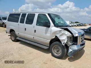 2009 Ford Econoline Passenger XL with VIN 1FBNE31L39DA56400, listed as a Copart auction lot 59878595 with 249,112 mi miles and Salvage title. Bid and sale history available at DreamBid. Image 4.