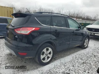 2016 Ford Escape SE with VIN 1FMCU9GX6GUB63100, listed as a Copart auction lot 47989985 with 124,667 mi miles and Clean Title. Bid and sale history available at carsss.com. Image 3.