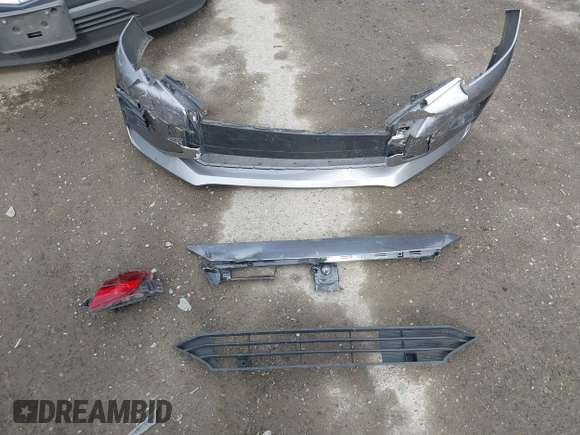 2021 Mitsubishi Mirage ES z VIN ML32AUHJ5MH014447, wystawiony jako IAAI lot #42429043 z przebiegiem 54 147 mil mil oraz . Historia ofert i sprzedaży dostępna na DreamBid. Obrazek 11.