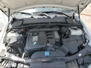 2011 BMW 3 Series 328i z VIN WBADW3C52BE439423, wystawiony jako Copart lot #54858645 z przebiegiem 113 999 mil mil oraz Szkoda całkowita • Salvage title. Historia ofert i sprzedaży dostępna na DreamBid. Obrazek 11.