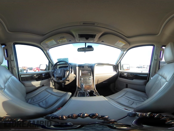 2017 Lincoln Navigator Select with VIN 5LMJJ2HT8HEL11016, listed as a IAAI auction lot 42202420 with 99,966 mi miles and . Bid and sale history available at DreamBid. Image 18.