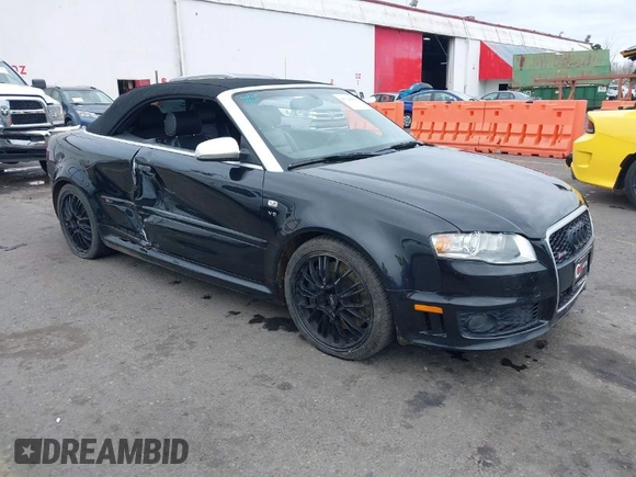 2008 Audi RS 4 z VIN WUAYU48H48K800151, wystawiony jako IAAI lot #41744495 z przebiegiem 83 424 mil mil oraz . Historia ofert i sprzedaży dostępna na DreamBid. Obrazek 1.