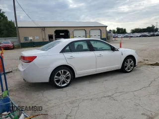 2012 Lincoln MKZ z VIN 3LNHL2GC8CR822292, wystawiony jako Copart lot #53445765 z przebiegiem Nie podano mil oraz Nie do naprawy • Non repairable. Historia ofert i sprzedaży dostępna na DreamBid. Obrazek 3.