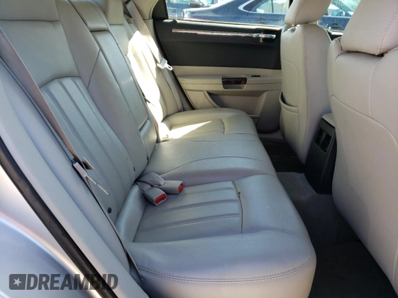 2006 Chrysler 300 C with VIN 2C3KK63H26H350875, listed as a Copart auction lot 48354494 with 81,094 mi miles and Clean Title. Bid and sale history available at carsss.com. Image 10.