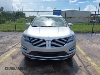 2017 Lincoln MKC Select with VIN 5LMCJ2C94HUL19396, listed as a IAAI auction lot 42576574 with 135,796 mi miles and . Bid and sale history available at DreamBid. Image 12.