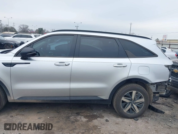 2022 Kia Sorento S with VIN 5XYRL4LC4NG150190, listed as a IAAI auction lot 41555962 with 68,651 mi miles. Bid and sale history available at carsss.com. Image 15.