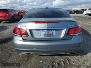 2014 Mercedes-Benz E-Class E 350 with VIN WDDKJ8JB0EF280890, listed as a Copart auction lot 45428125 with 121,492 mi miles and Salvage Title. Bid and sale history available at carsss.com. Image 6.