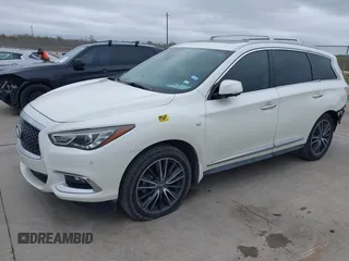2019 Infiniti QX60 LUXE with VIN 5N1DL0MN2KC551218, listed as a IAAI auction lot 41101804 with 111,621 mi miles. Bid and sale history available at carsss.com. Image 2.