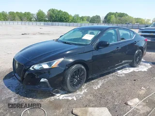2019 Nissan Altima S z VIN 1N4BL4BV7KC124662, wystawiony jako IAAI lot #42050130 z przebiegiem 145 846 mil mil oraz . Historia ofert i sprzedaży dostępna na DreamBid. Obrazek 2.