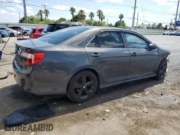 2014 Toyota Camry L with VIN 4T1BF1FK5EU310114, listed as a Copart auction lot 54911055 with 172,127 mi miles and Salvage Title. Bid and sale history available at carsss.com. Image 3.