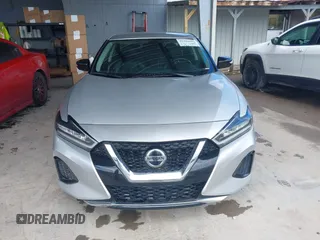 2022 Nissan Maxima SV with VIN 1N4AA6CV2NC504895, listed as a IAAI auction lot 42304681 with 35,818 mi miles and . Bid and sale history available at DreamBid. Image 12.