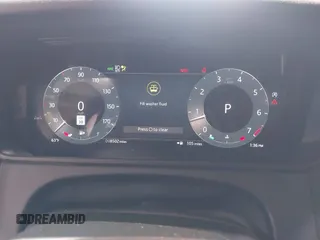 2025 Land Rover Range Rover Velar S с VIN SALYJ2EX0SA399919, выставлен на аукционе IAAI как лот 41798926 с пробегом 8 502 миль миль и . История ставок и продаж доступна на DreamBid. Изображение 7.
