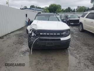2023 Ford Bronco Sport Outer Banks with VIN 3FMCR9C68PRD71887, listed as a Copart auction lot 61337695 with 28,508 mi miles and Salvage title. Bid and sale history available at DreamBid. Image 5.
