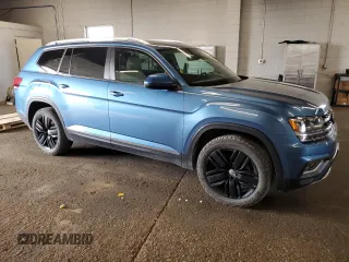 2019 Volkswagen Atlas SEL with VIN 1V2MR2CA3KC587916, listed as a Copart auction lot 60463275 with 107,387 mi miles and Salvage title. Bid and sale history available at DreamBid. Image 4.