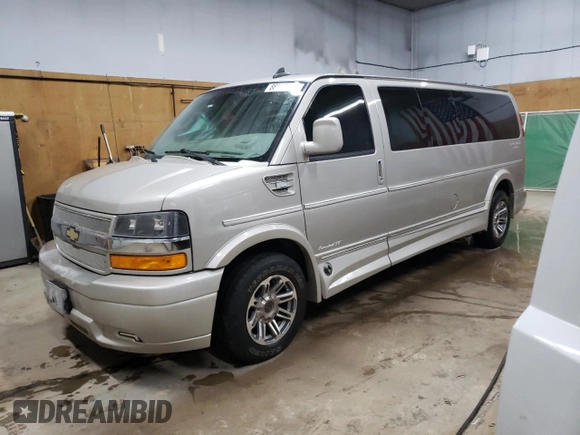 2019 Chevrolet Express Cargo с VIN 1GCWGBFG7K1178216, выставлен на аукционе Copart как лот 86548764 с пробегом 87 687 миль миль и Чистый • Clean title. История ставок и продаж доступна на DreamBid. Изображение 1.