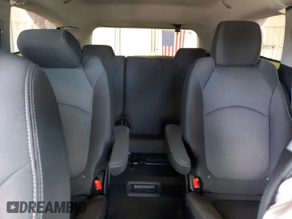 2016 Chevrolet Traverse LT with VIN 1GNKVGKDXGJ316651, listed as a Copart auction lot 53063305 with 100,417 mi miles and Non Repairable. Bid and sale history available at DreamBid. Image 10.