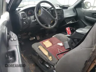 2003 Ford F-150 XL с VIN 1FTRX17W13NB55490, выставлен на аукционе Copart как лот 80171494 с пробегом Не указан миль и Чистый • Clean title. История ставок и продаж доступна на DreamBid. Изображение 8.