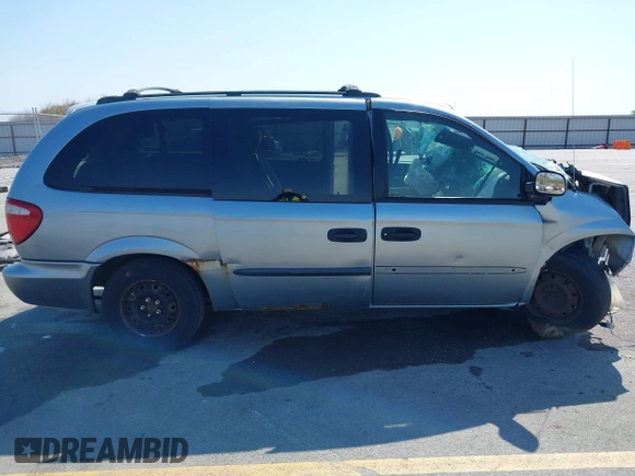 2004 Dodge Caravan SE z VIN 1D4GP24R04B582001, wystawiony jako IAAI lot #42221489 z przebiegiem Nie podano mil oraz . Historia ofert i sprzedaży dostępna na DreamBid. Obrazek 12.