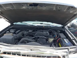 2002 Ford Explorer XLS с VIN 1FMZU62K32UD29716, выставлен на аукционе IAAI как лот 42806641 с пробегом 128 041 миль миль и . История ставок и продаж доступна на DreamBid. Изображение 10.