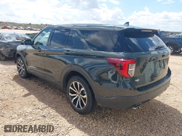 2022 Ford Explorer ST-Line with VIN 1FMSK8KH3NGA73166, listed as a IAAI auction lot 41909143 with 43,303 mi miles. Bid and sale history available at carsss.com. Image 3.
