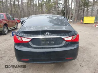 2012 Hyundai Sonata GLS with VIN 5NPEB4ACXCH340280, listed as a IAAI auction lot 41375927 with Not Provided miles. Bid and sale history available at carsss.com. Image 17.