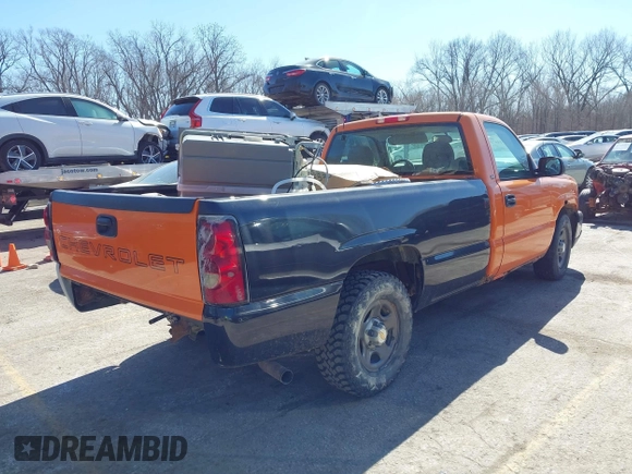 2004 Chevrolet Silverado 1500 Work Truck with VIN 1GCEC14X24Z284372, listed as a IAAI auction lot 41714675 with 193,486 mi miles. Bid and sale history available at carsss.com. Image 4.