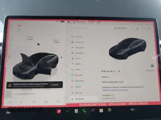 2024 Tesla Model 3 z VIN 5YJ3E1EA3RF737102, wystawiony jako IAAI lot #41562661 z przebiegiem 9 638 mil mil oraz . Historia ofert i sprzedaży dostępna na DreamBid. Obrazek 7.