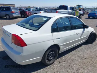 2002 Honda Civic LX with VIN 2HGES16512H540028, listed as a IAAI auction lot 42222307 with 165,601 mi miles and . Bid and sale history available at DreamBid. Image 4.