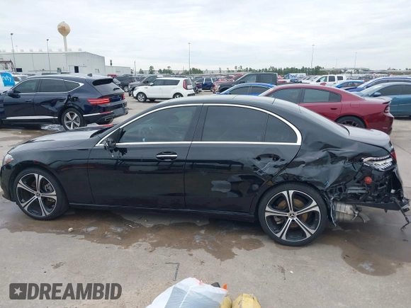 2022 Mercedes-Benz C 300 with VIN W1KAF4GB1NR016184, listed as a IAAI auction lot 41321156 with 43,443 mi miles and . Bid and sale history available at DreamBid. Image 14.