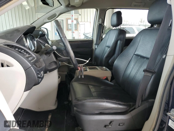 2014 Chrysler Town & Country Touring with VIN 2C4RC1BG4ER159387, listed as a Copart auction lot 53050315 with 164,644 mi miles and Salvage Title. Bid and sale history available at DreamBid. Image 7.