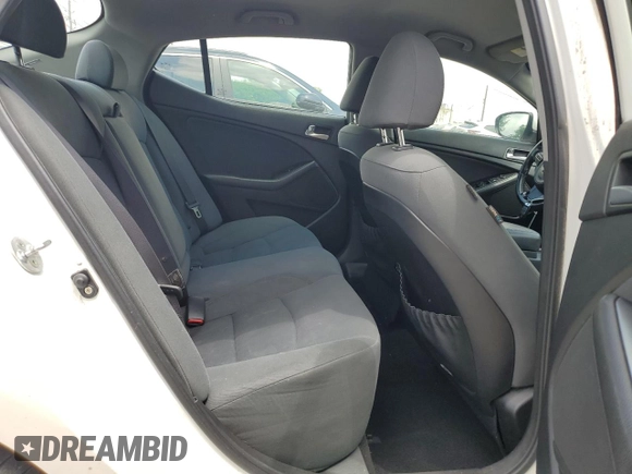 2015 Kia Optima z VIN KNAGM4AD9F5086591, wystawiony jako Copart lot #53694555 z przebiegiem 189 853 mil mil oraz Czysty tytuł • Clean title. Historia ofert i sprzedaży dostępna na DreamBid. Obrazek 10.