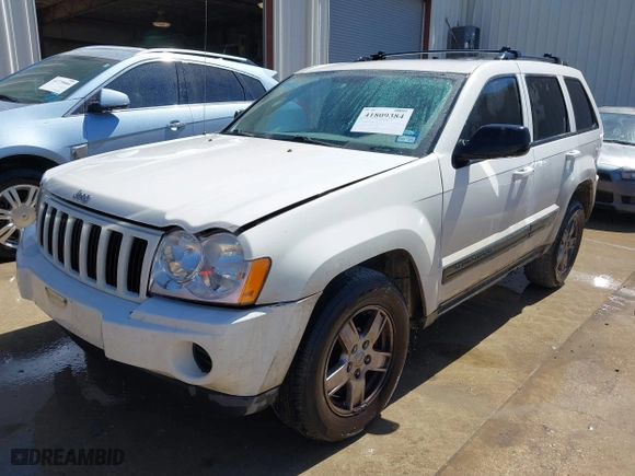 2007 Jeep Grand Cherokee Laredo with VIN 1J8HS48P37C658550, listed as a IAAI auction lot 41809384 with 1 mi miles. Bid and sale history available at carsss.com. Image 2.