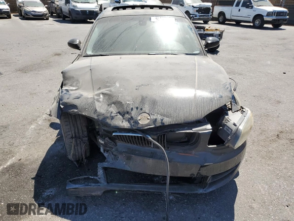 2009 BMW 1 Series 128i z VIN WBAUP73579VF06955, wystawiony jako Copart lot #68562684 z przebiegiem Nie podano mil oraz Szkoda całkowita • Salvage title. Historia ofert i sprzedaży dostępna na DreamBid. Obrazek 5.