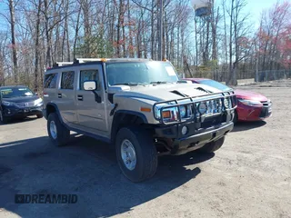2004 Hummer H2 z VIN 5GRGN23UX4H120050, wystawiony jako IAAI lot #41830266 z przebiegiem Nie podano mil oraz . Historia ofert i sprzedaży dostępna na DreamBid. Obrazek 1.