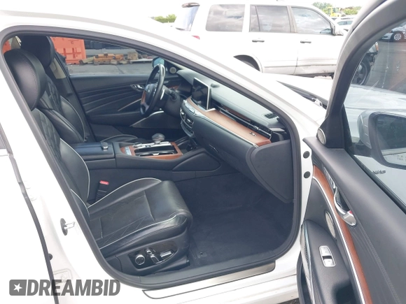 2019 Kia K900 z VIN KNAS34J66K6010426, wystawiony jako IAAI lot #42107537 z przebiegiem 68 601 mil mil oraz . Historia ofert i sprzedaży dostępna na DreamBid. Obrazek 5.