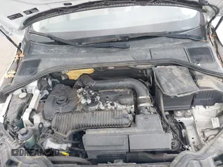 2015 Volvo S60 T5 Platinum with VIN YV1612TM2F1335209, listed as a IAAI auction lot 41722585 with 93,379 mi miles. Bid and sale history available at carsss.com. Image 10.