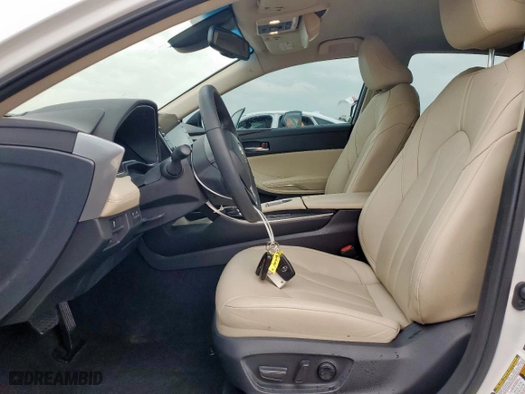 2022 Toyota Avalon XLE with VIN 4T1JZ1FB5NU077449, listed as a Copart auction lot 53559685 with 38,969 mi miles and Salvage Title. Bid and sale history available at carsss.com. Image 7.