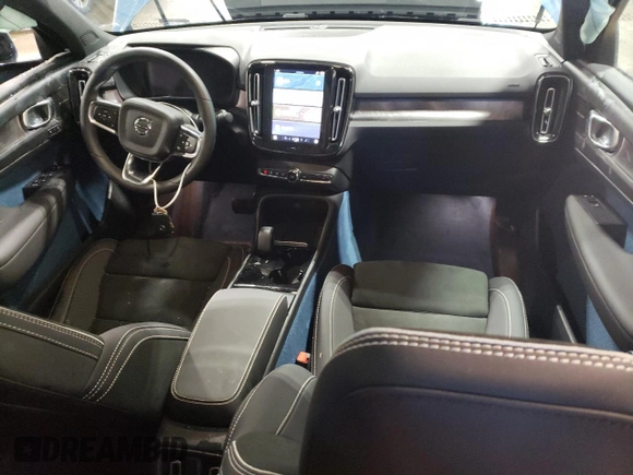 2023 Volvo C40 Ultimate с VIN YV4ED3GM3P2058250, выставлен на аукционе Copart как лот 48701894 с пробегом Не указан миль и . История ставок и продаж доступна на DreamBid. Изображение 8.