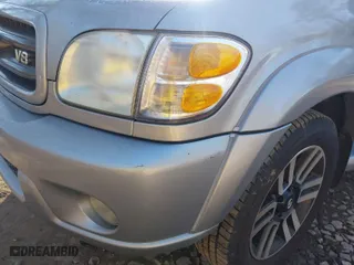2003 Toyota Sequoia SR5 with VIN 5TDZT34A13S165513, listed as a IAAI auction lot 41820782 with 179,444 mi miles. Bid and sale history available at carsss.com. Image 6.