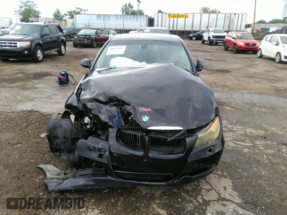2006 BMW 3 Series 330xi with VIN WBAVD33596KV61939, listed as a IAAI auction lot 40033525 with 167,531 mi miles and . Bid and sale history available at DreamBid. Image 6.